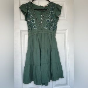 Pretty back green dress